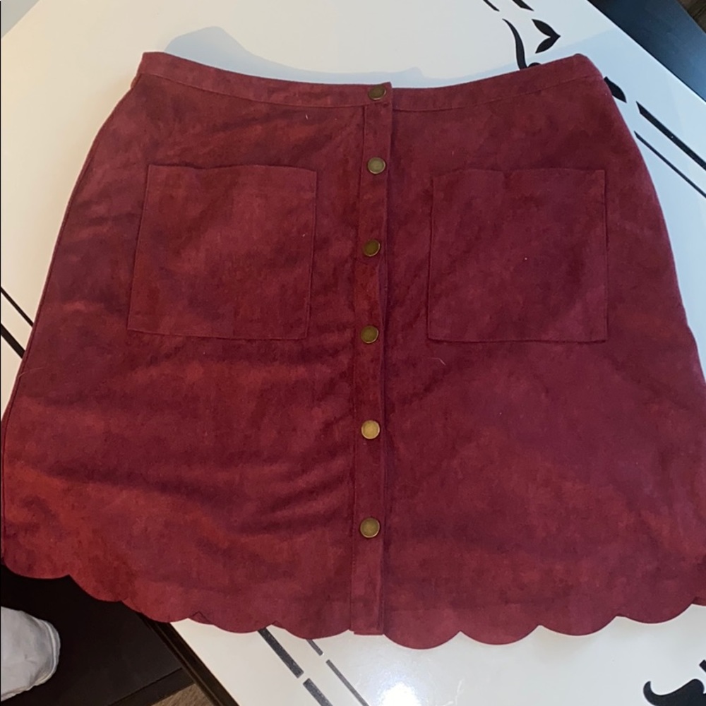 Cute scallop button up skirt!